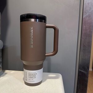 Stanley 40oz Pro Tour in the color espresso